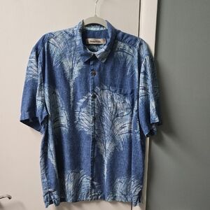 Tommy Bahama Blue Leaf Print Casual Shirt